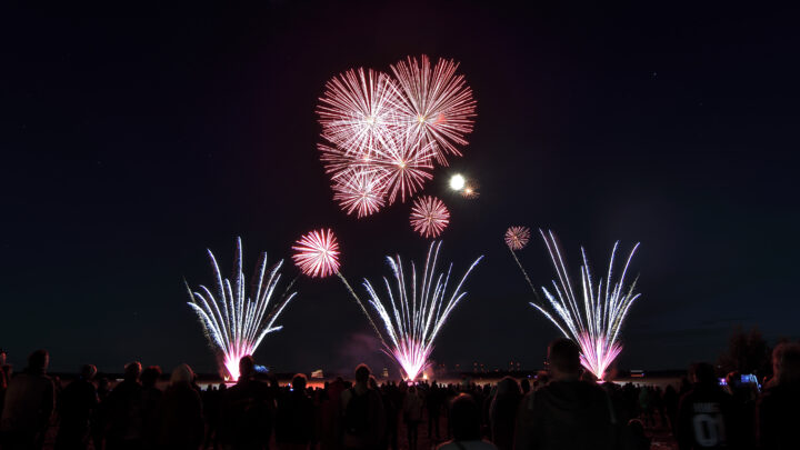 Dümmerbrand Dümmer-See Feuerwerk auf dem Wasser